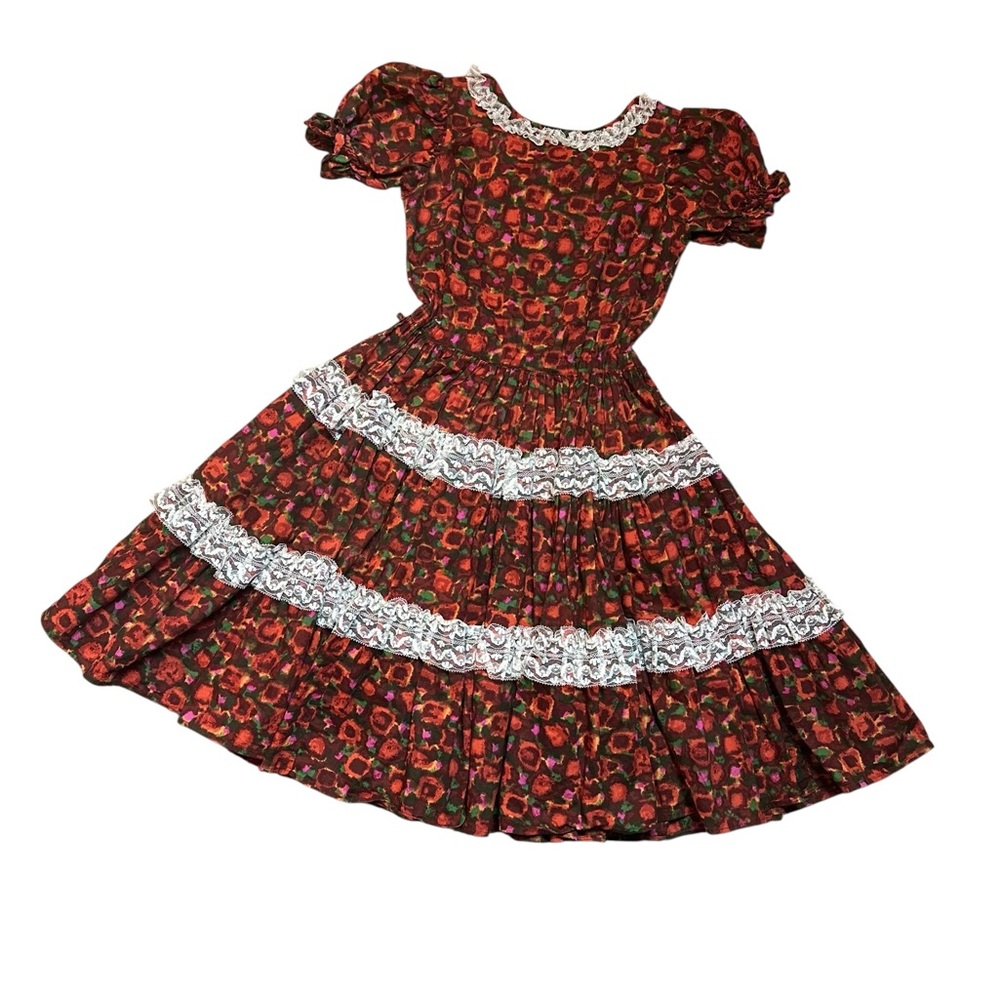 Vintage 1970s Cottagecore red dress, medium